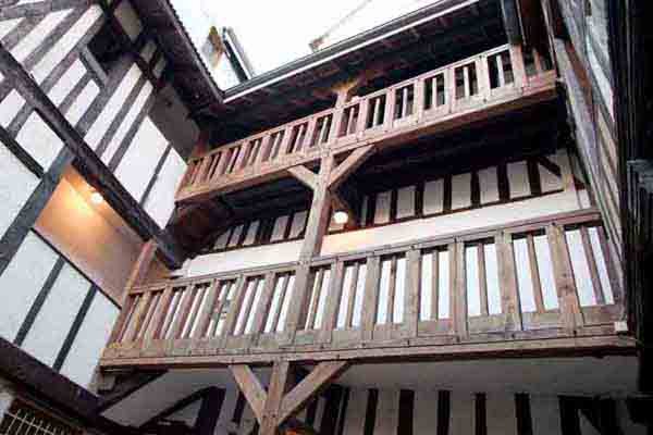 F1 meublé Hypercentre